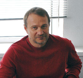 expert_723_066.jpg expert_723_066.jpg